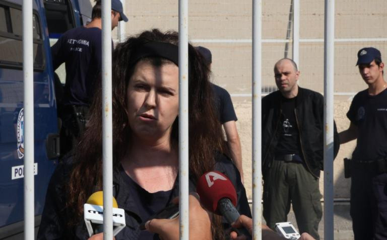 Κατάληψη σε γραφεία του ΣΥΡΙΖΑ για Μαζιώτη – Ρούπα